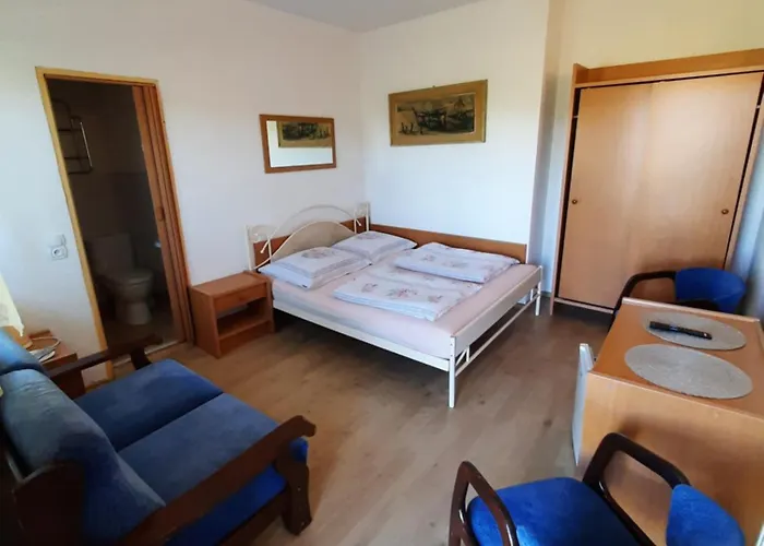 Karol Rum i privatbostad